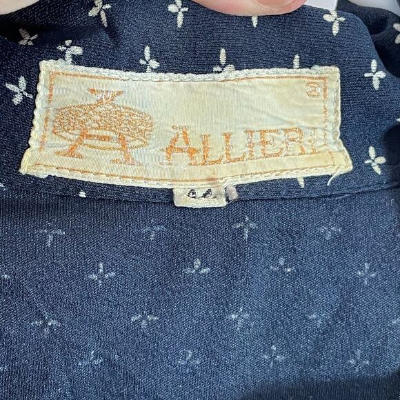 Vintage 1970s Navy Floral Shirt Dress by Alleri – Relaxed or Belted Fit M/L - Picture 9 of 15